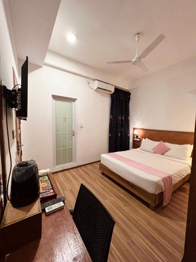 Pearlshine Retreat Maldives 3*