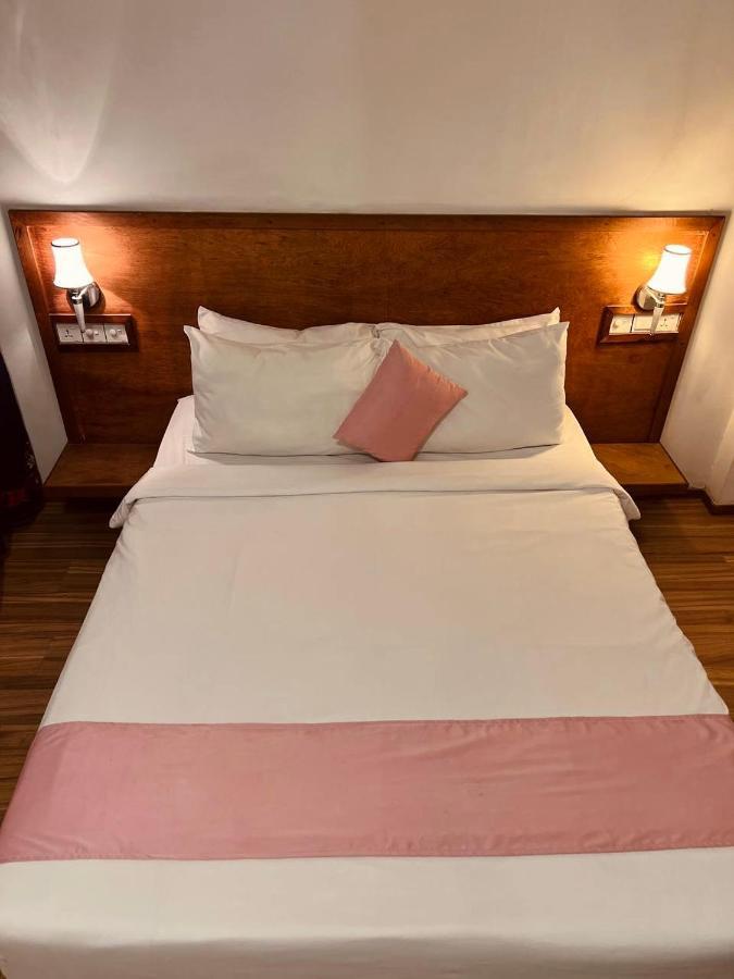 Hotel Pearlshine Retreat Maldives